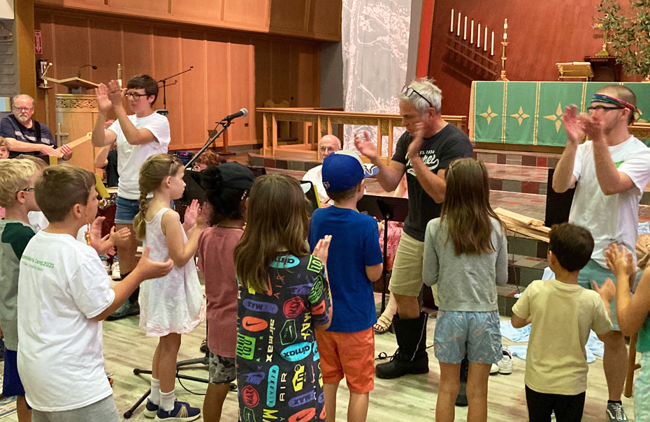 Eastern Synod - Canada Lutheran Magazine - ELCIC